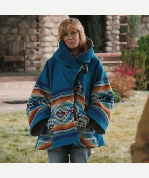 Yellowstone Season 3 Beth Dutton Blue Coat