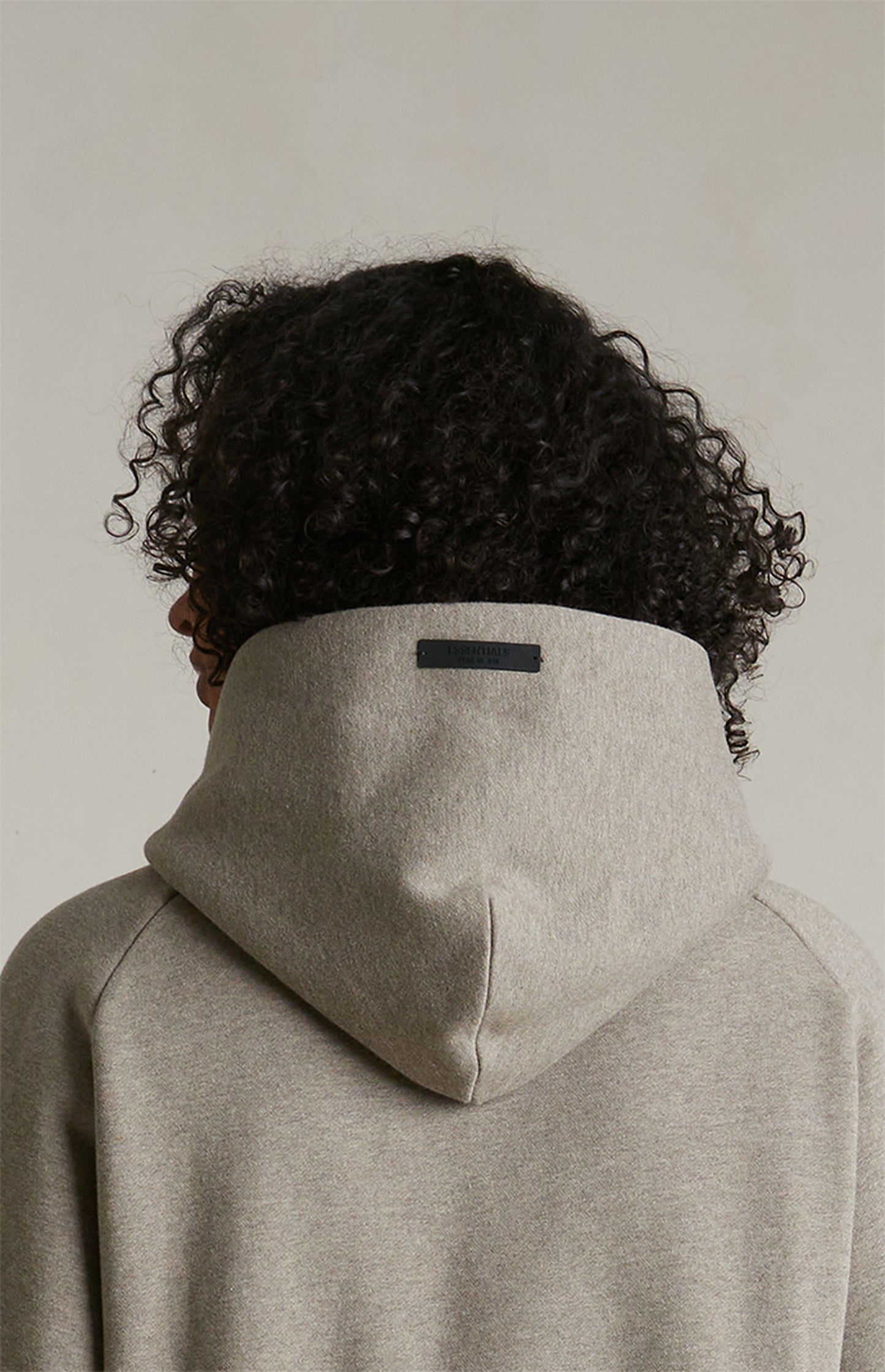 Cropped Essentials Hoodie – Modern Minimal Style with Everyday Comfort Recreated Edition
